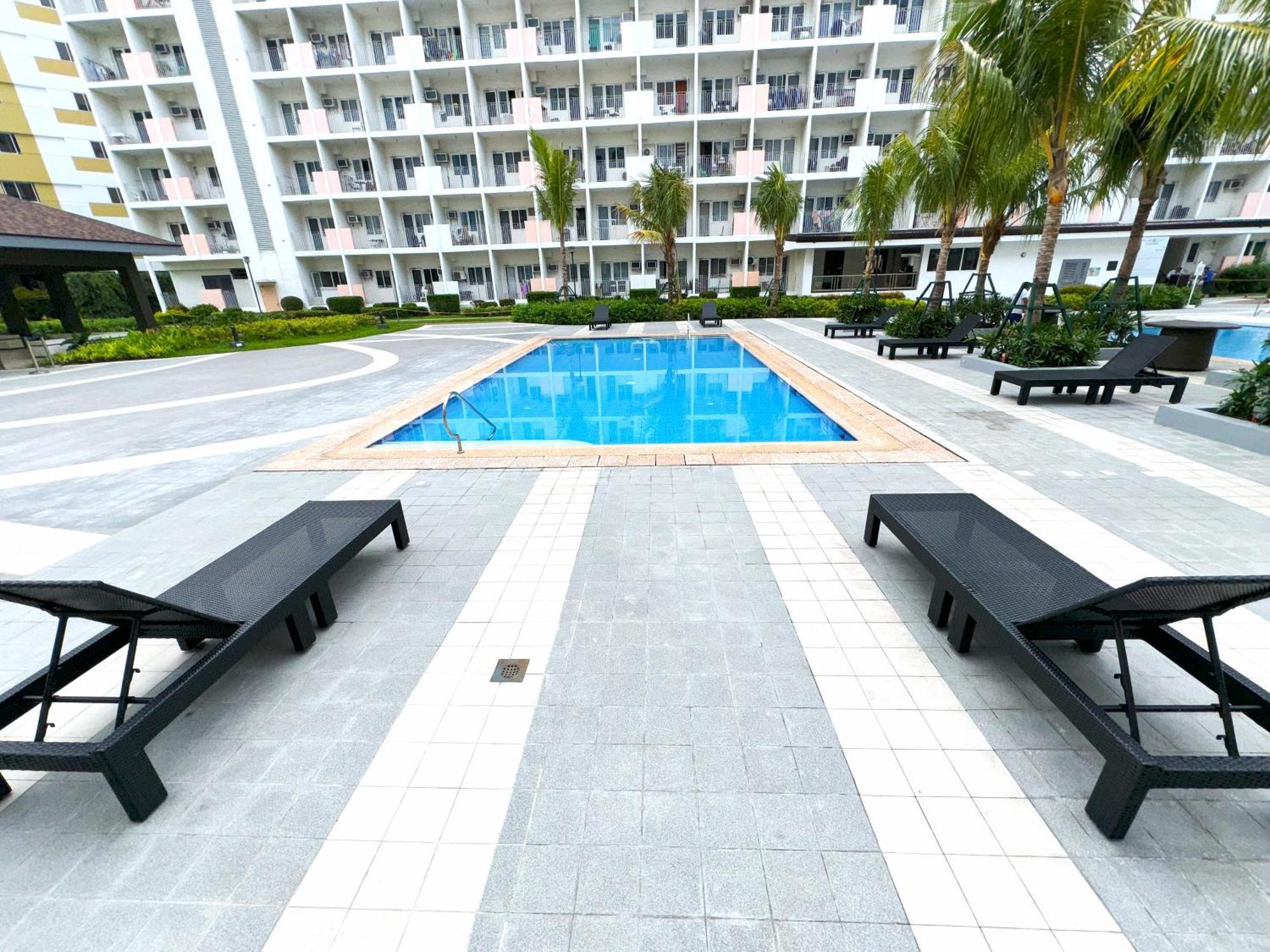 Casa Salcedo - Field Residences Paranaque City Экстерьер фото