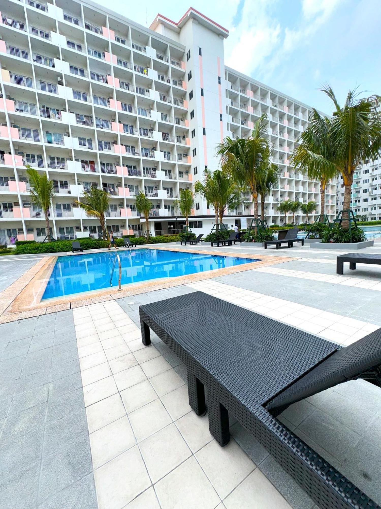 Casa Salcedo - Field Residences Paranaque City Экстерьер фото